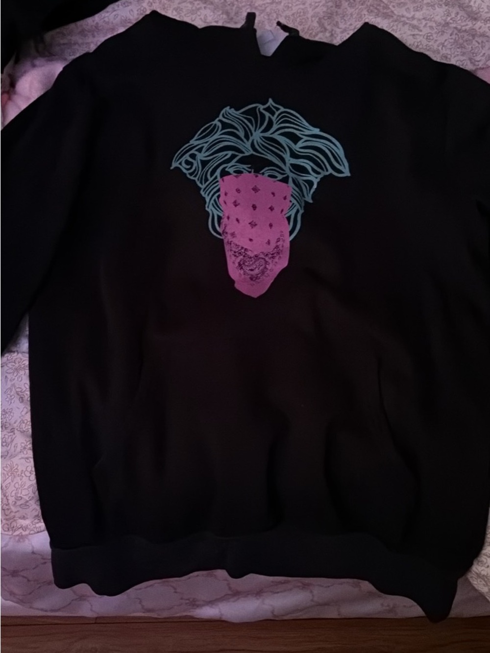 crooks and castles black hoodie